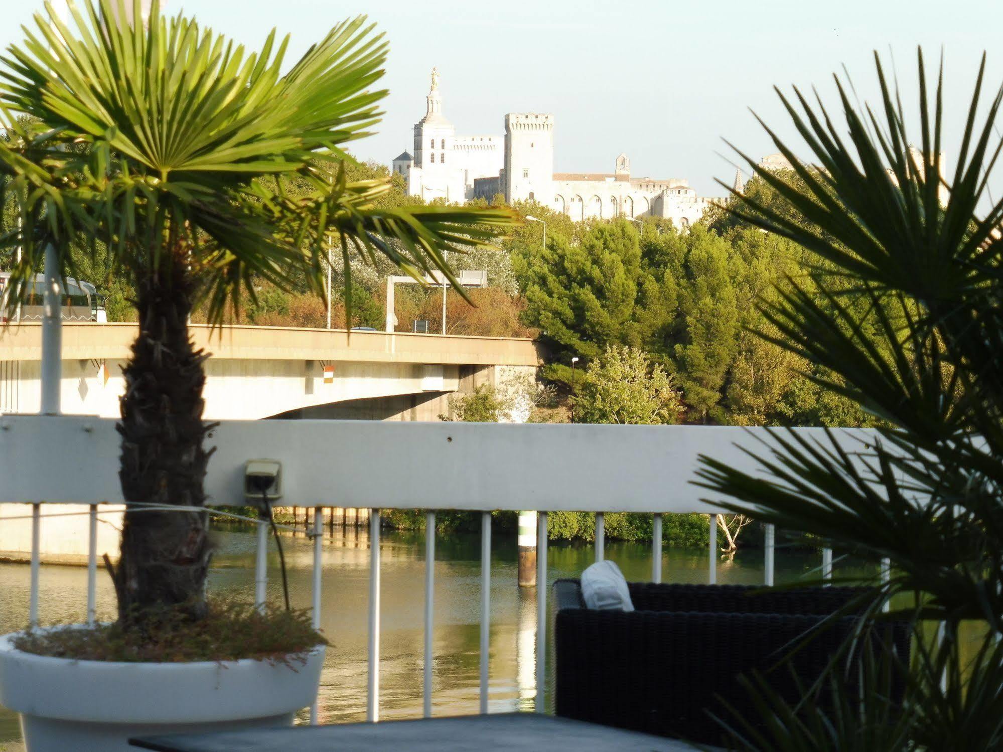 O'Cub Hotel Villeneuve-lès-Avignon 외부 사진